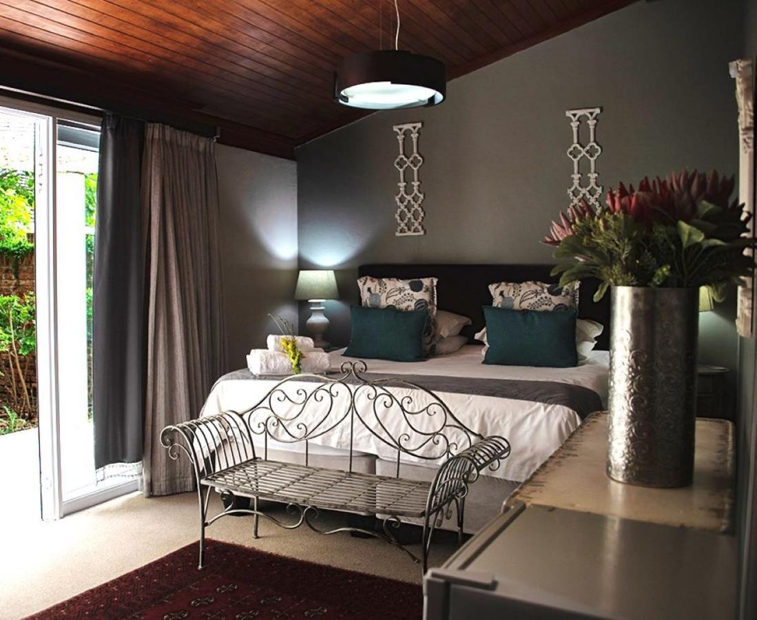 Kroon Manor Kroonstad Esterno foto
